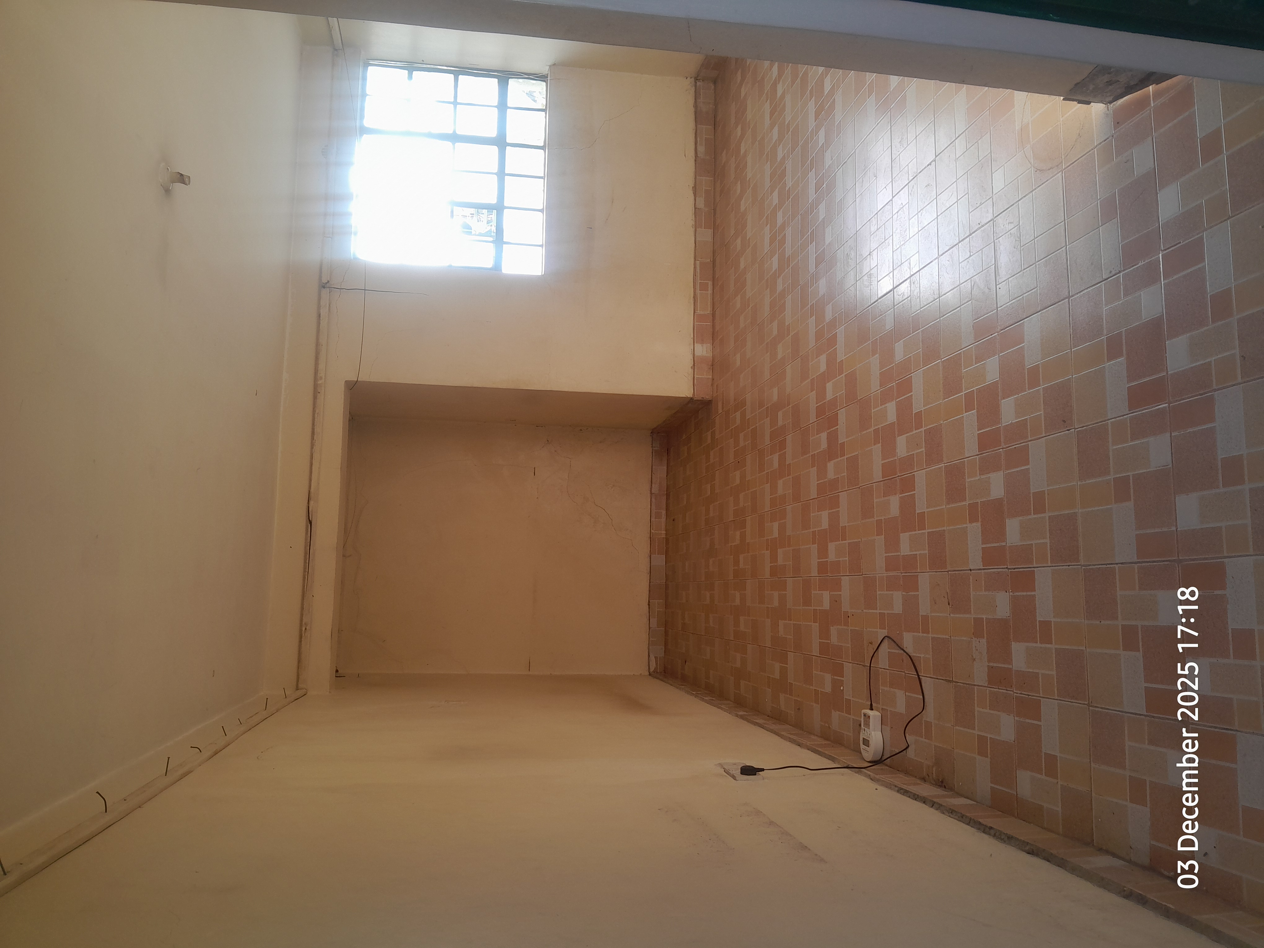 Bedsitter in Nairobi - Embakasi - Embakasi-pipeline