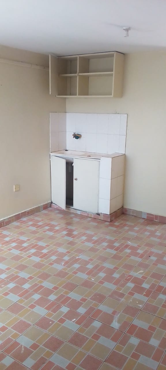 Bedsitter in Nairobi - Embakasi - Embakasi-pipeline