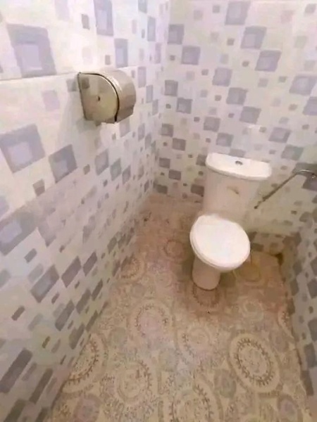 Room Image 4